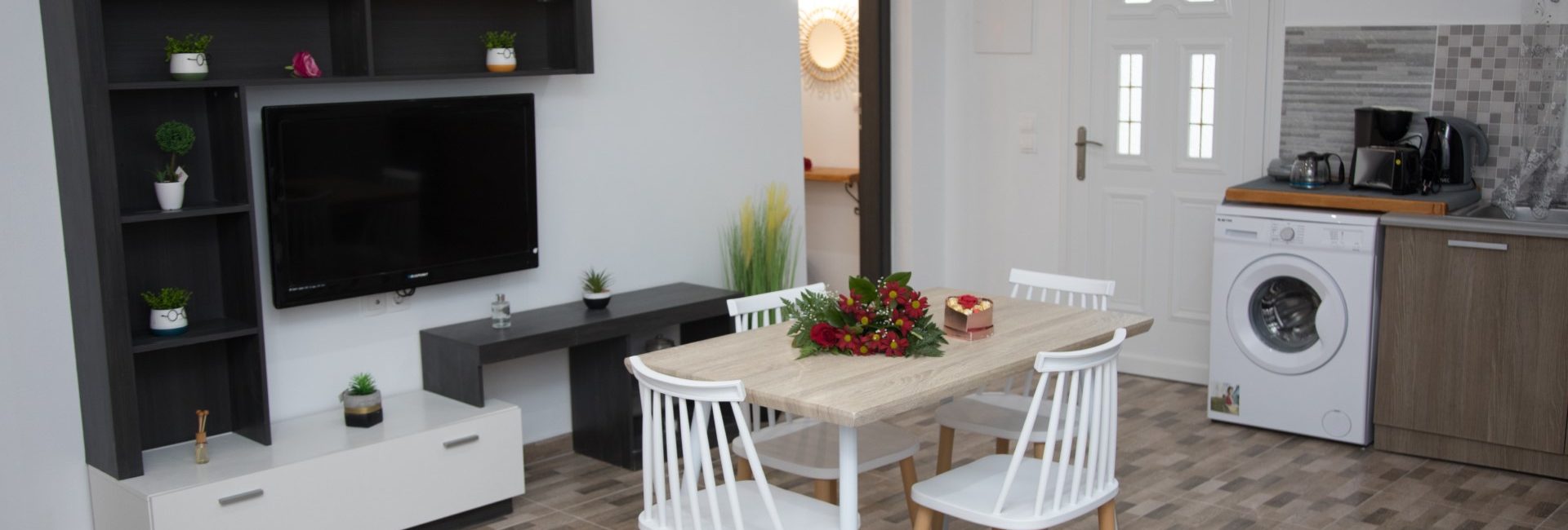 One bedroom apartment 6 pax with outdoor hot tub